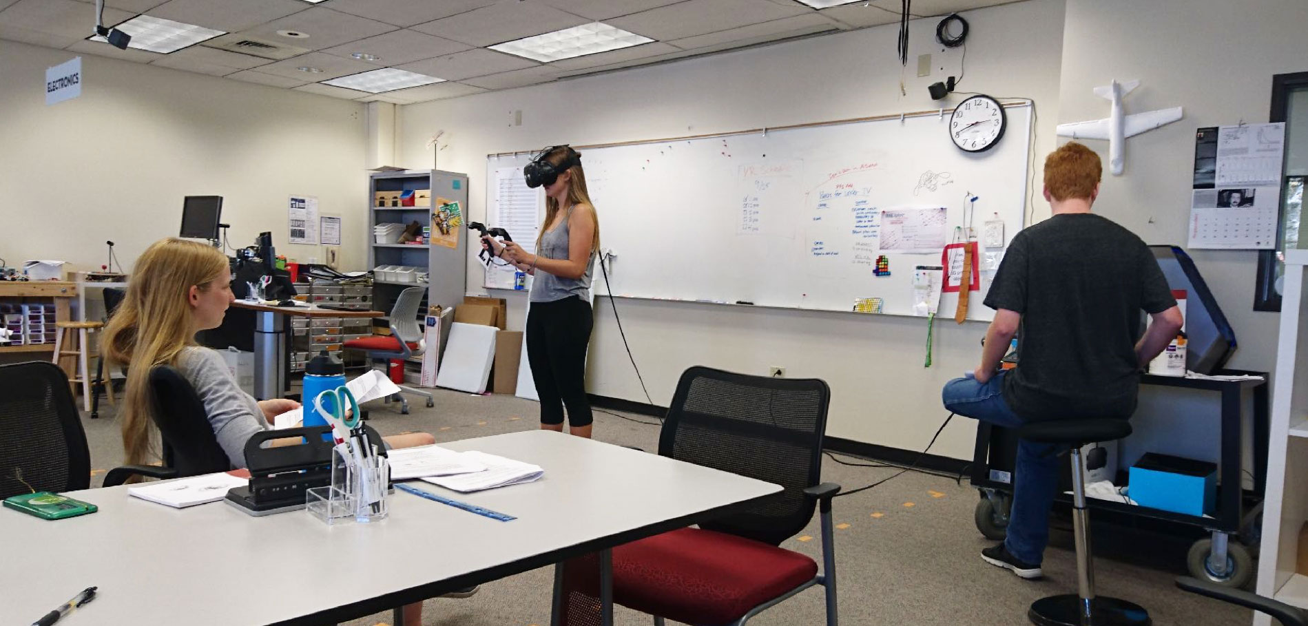 students using vr